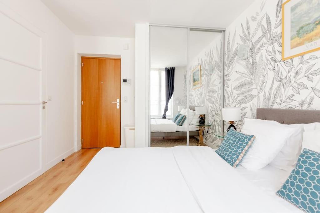 Apartament Le Studio Versaillais Wersal Zewnętrze zdjęcie